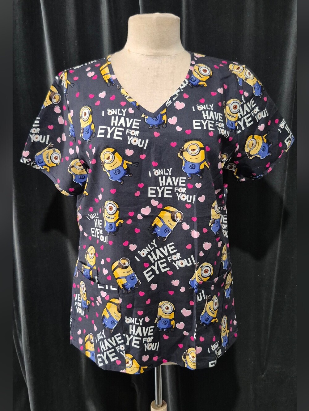 Universal Black Minion Heart Tee